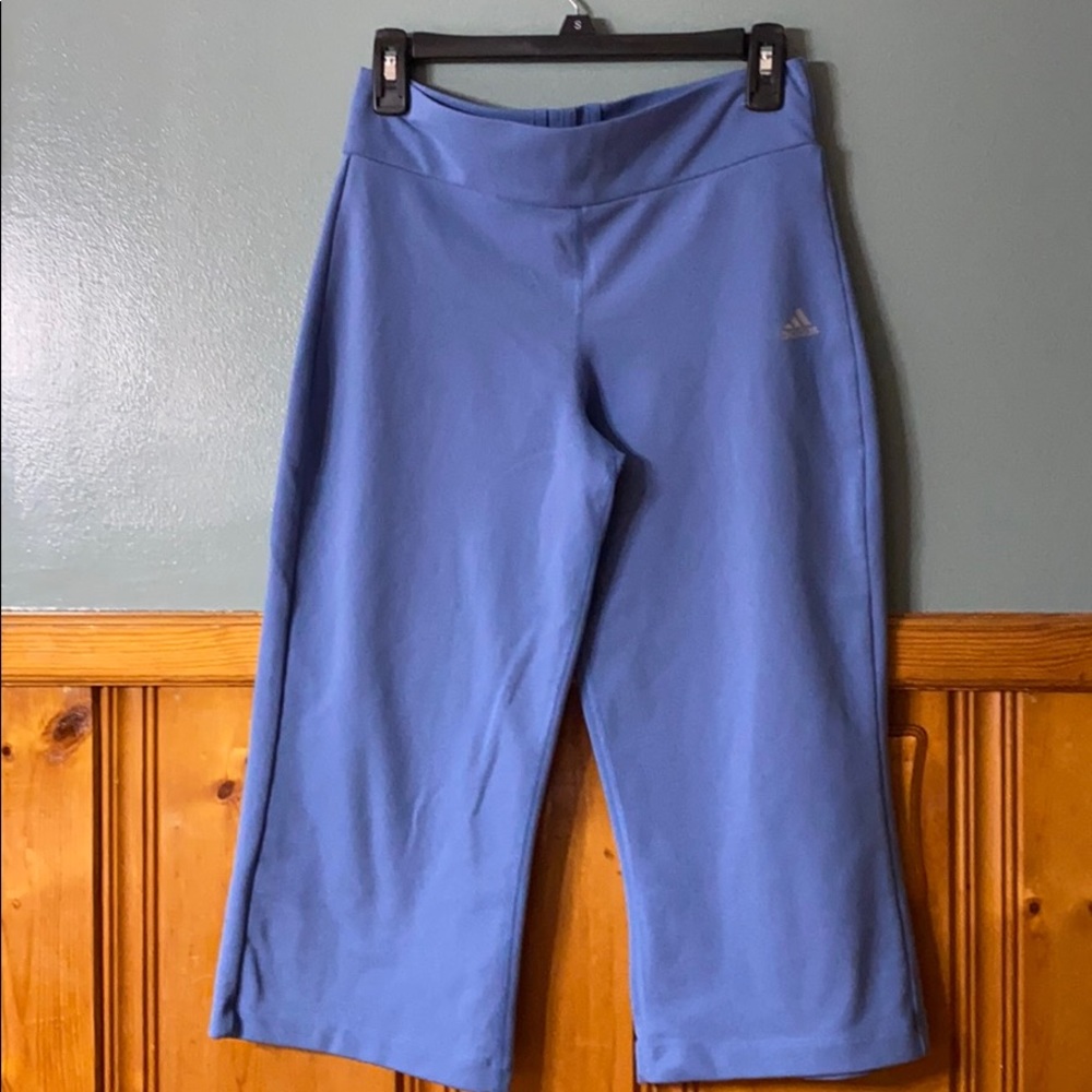 Vintage Capri adidas yoga pants